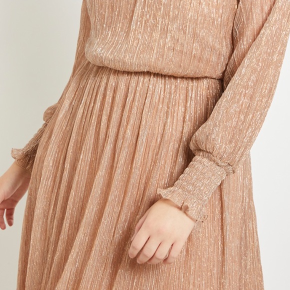 GOLD SHIMMER DRESS SIZE 18 - Picture 7 of 7